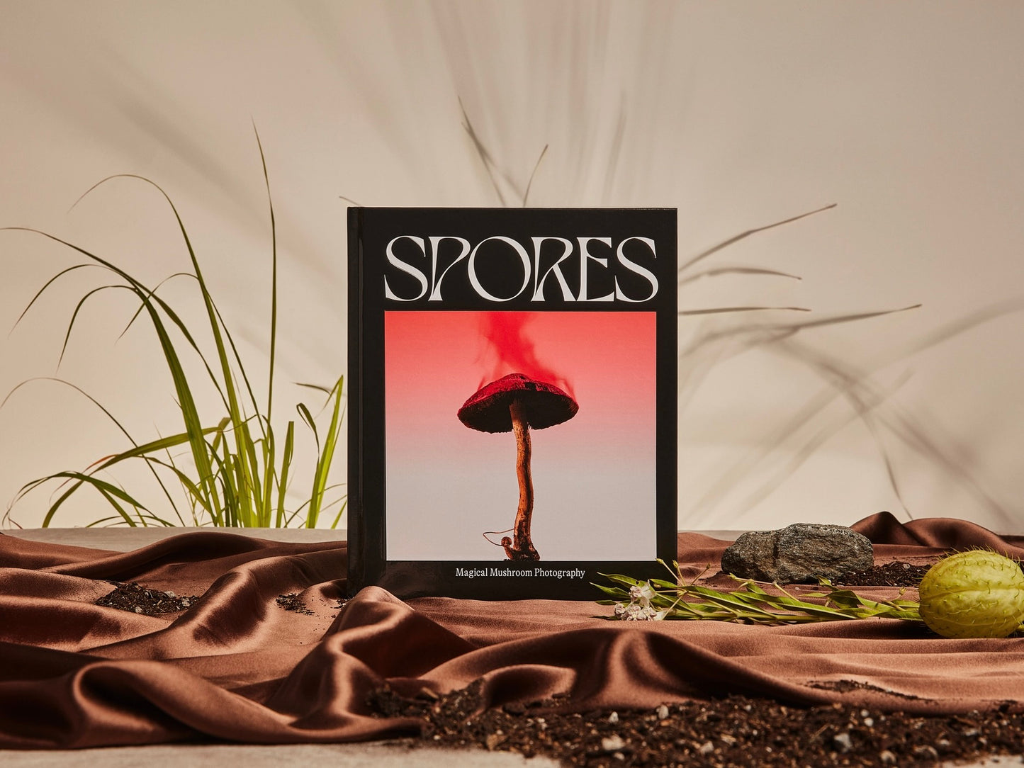 SPORES: A MAGICAL MUSHROOM PHOTOGRAPHY BOOK
