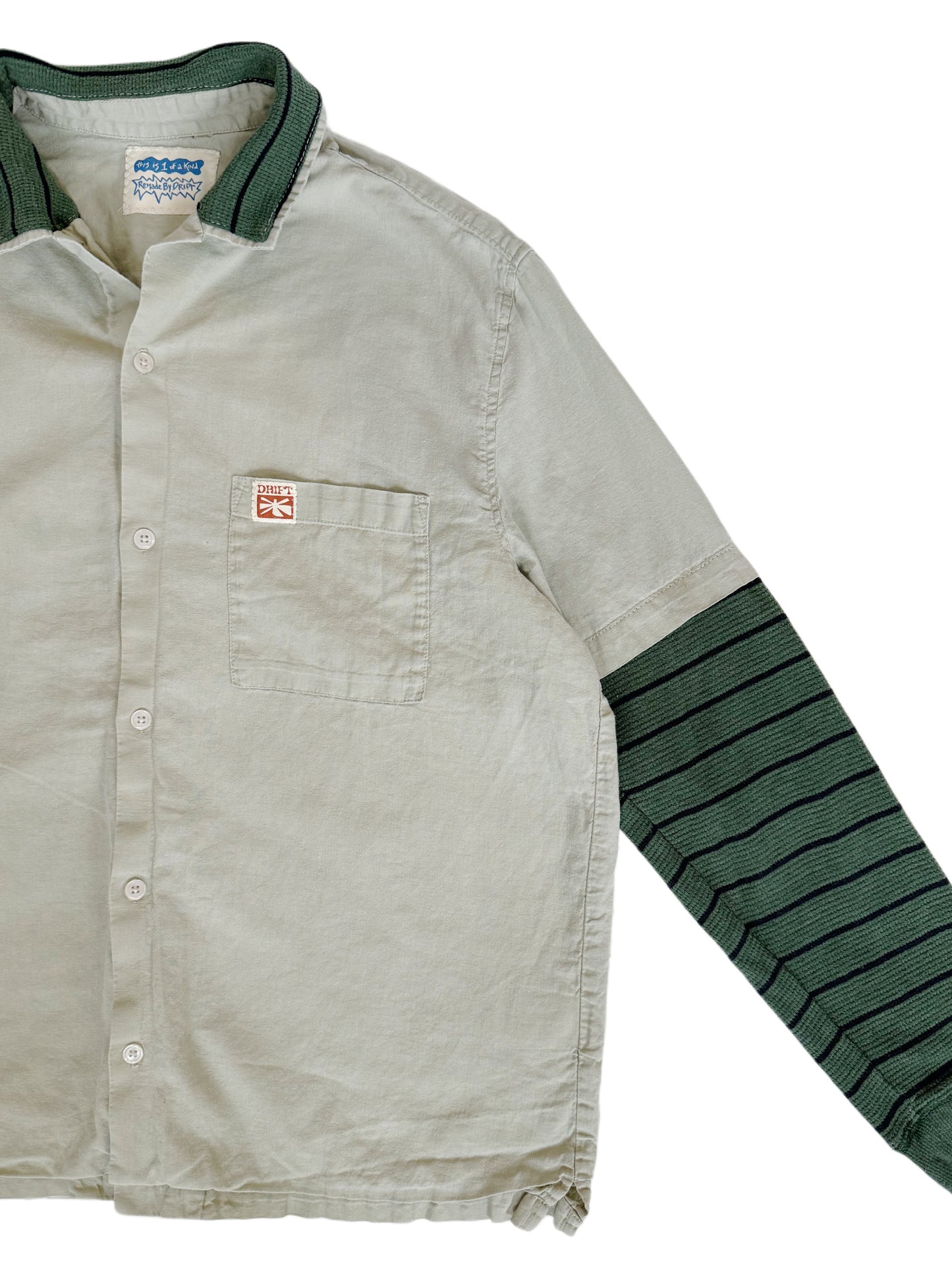 CONTRAST SLEEVE BUTTON UP