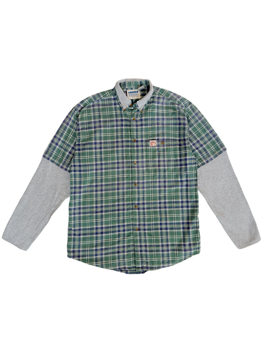 CONTRAST SLEEVE BUTTON UP