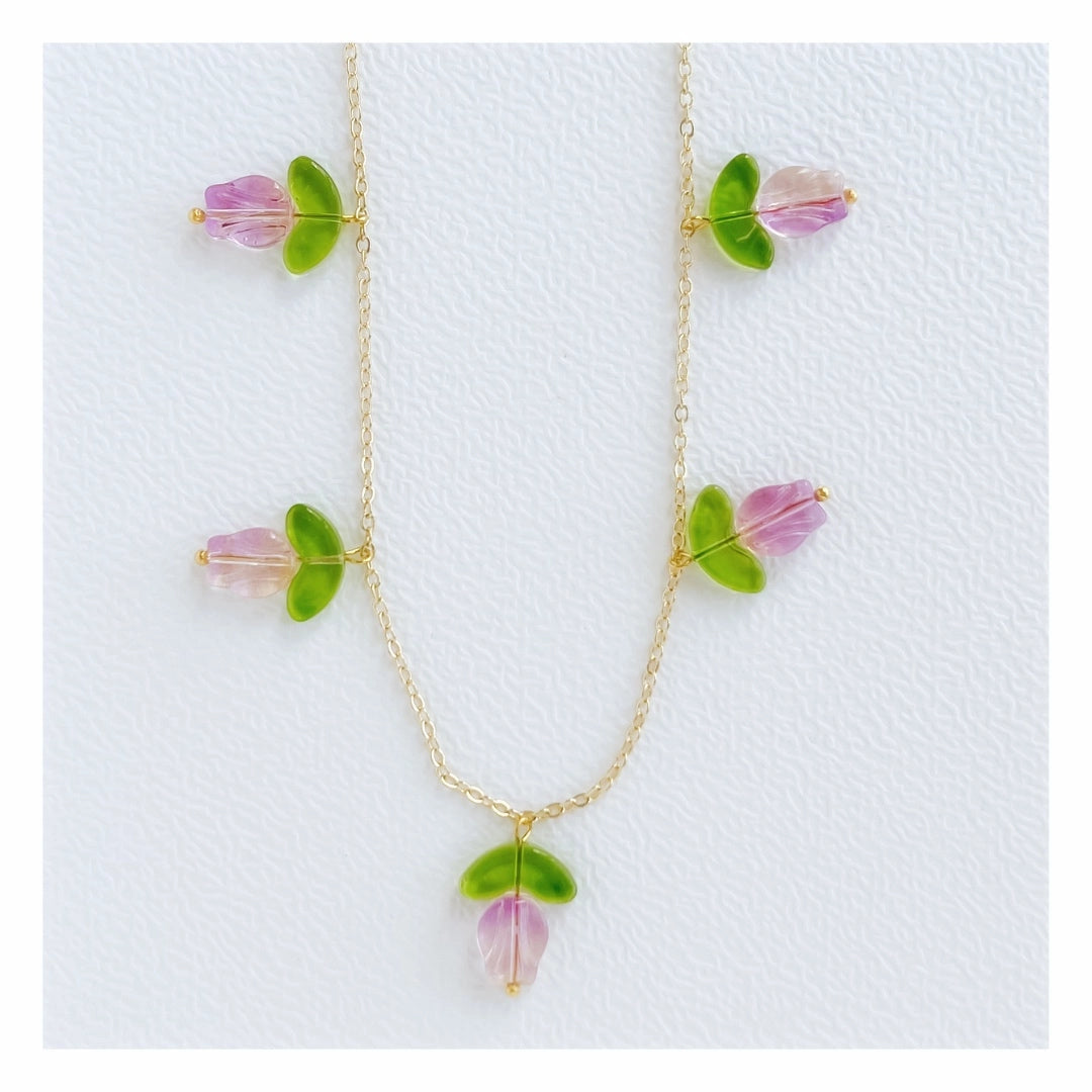 TULIPS NECKLACE