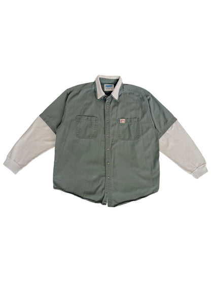 CONTRAST SLEEVE BUTTON UP