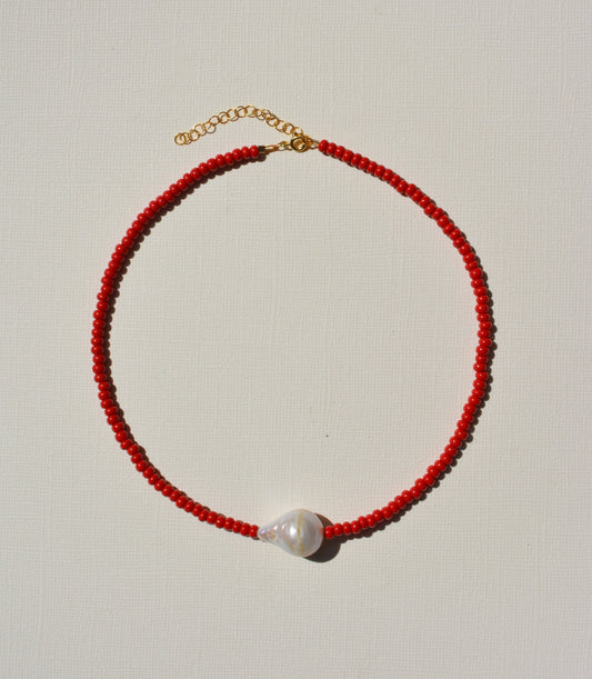 SCARLETT PEARL NECKLACE
