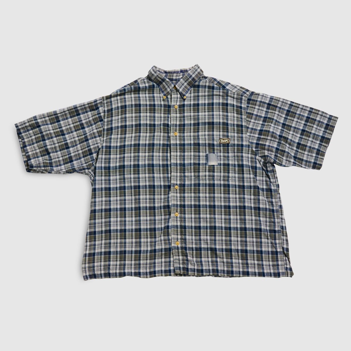 VARSITY SHORT SLEEVE BUTTON DOWN