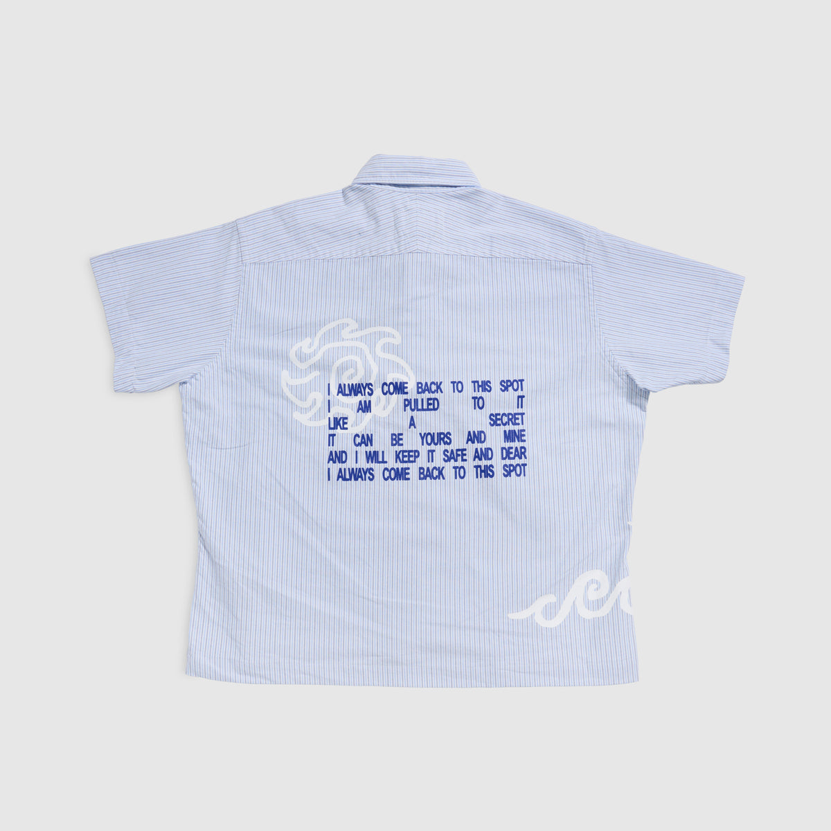 CAPSULE 01 BUTTON DOWN