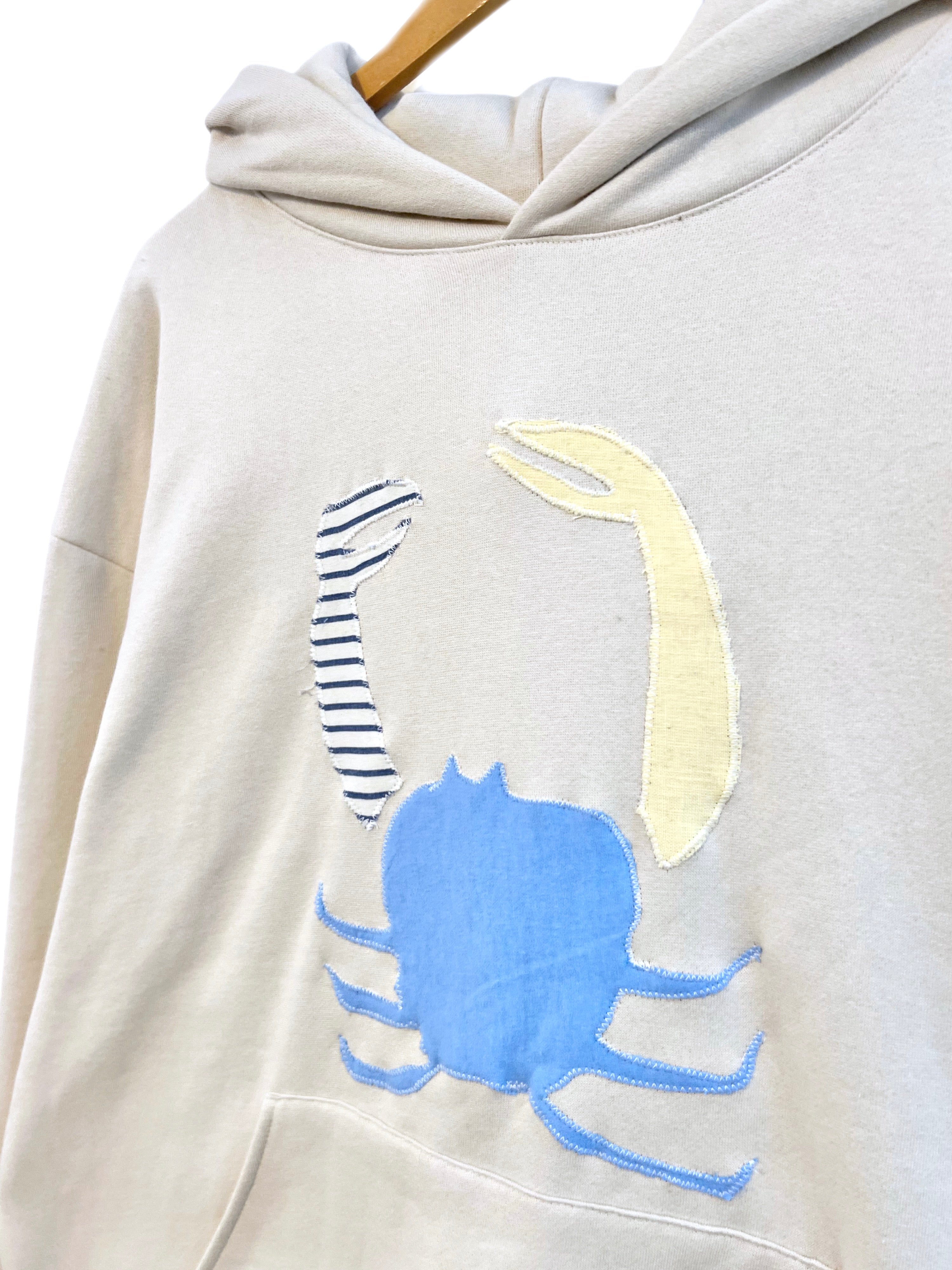 CRABBY HOODIE #05