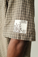 CAPSULE 01 BUTTON DOWN