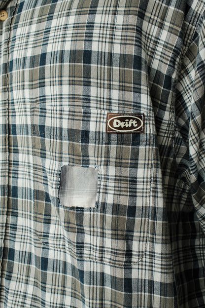 VARSITY SHORT SLEEVE BUTTON DOWN