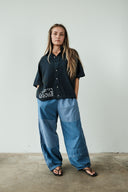 CAPSULE 01 BUTTON DOWN