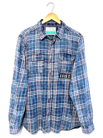 PLANET B BUTTON UP