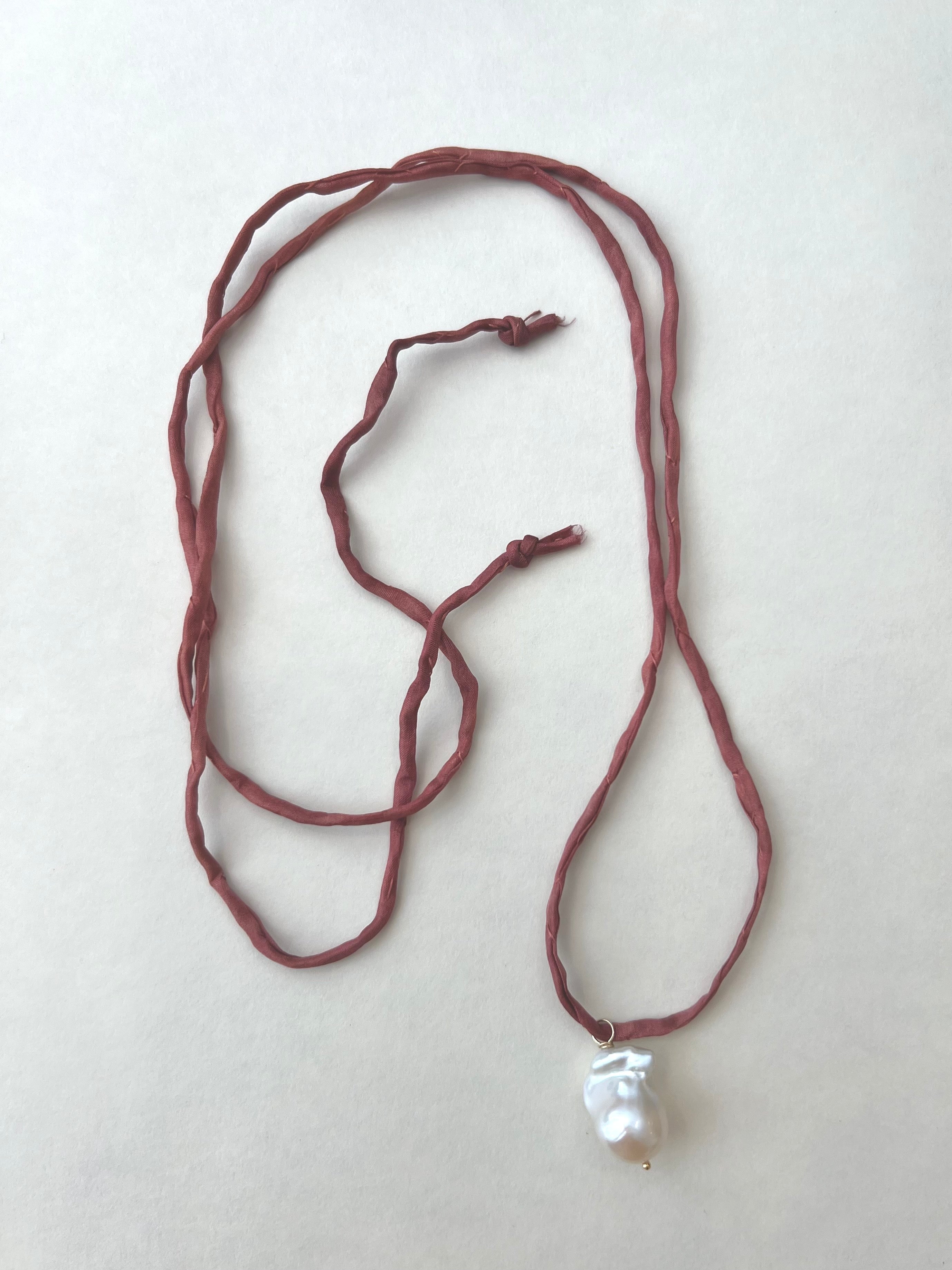 SILK CORD PEARL NECKLACE: RUST