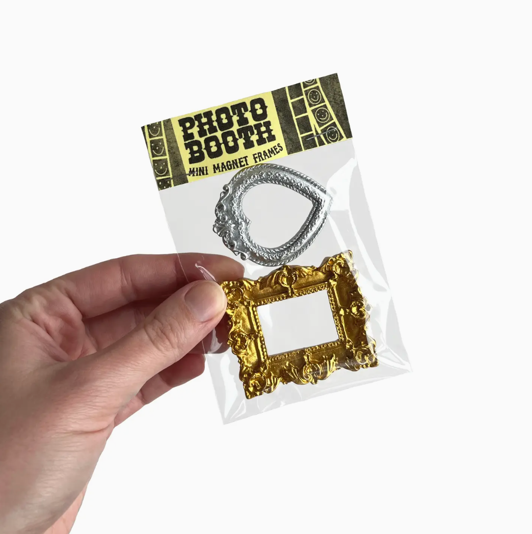 PHOTOBOOTH MINI MAGNETS